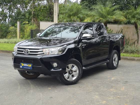 TOYOTA HILUX 2.7 SRV 4X2 CD 16V FLEX 4P AUTOMÁTICO TOYOTA HILUX 2.7 SRV 4X2 CD 16V FLEX 4P AUTOMÁTICO